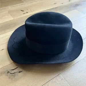 CHANEL | Accessories | Rare Vintage Chanel Cc Felt Cowboy  display picture 3